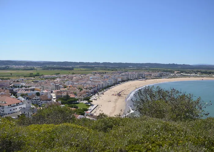 Blue - In Complex With 3 Pools