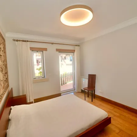 Blue - In Complex With 3 Pools Daire