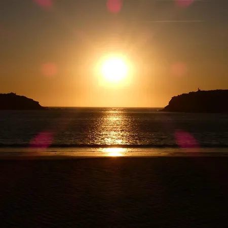 Blue - In Complex With 3 Pools Daire